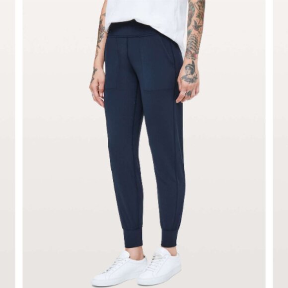 Lululemon Align High-Rise Jogger Size 4 Full Length in True Navy Soft 28" EUC - Picture 1 of 11